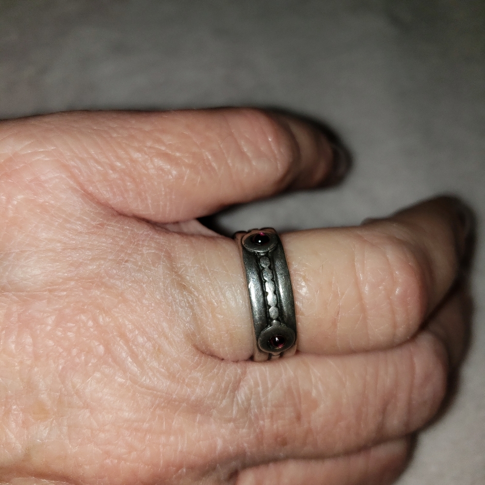 SS ruby silver band ring - Picture 5 of 5